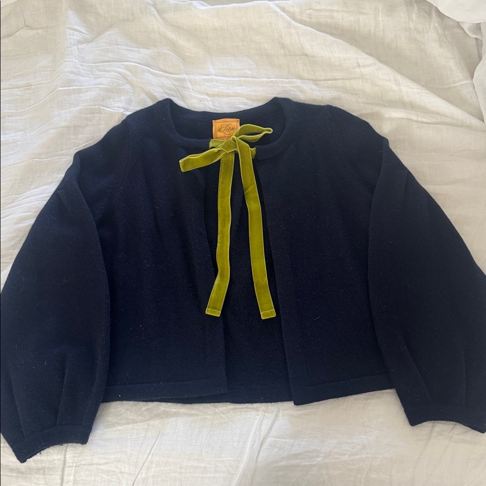 Le Lion NYC Navy Blue Merino Wool Sweater Jacket with Green Ribbon Bow Closure